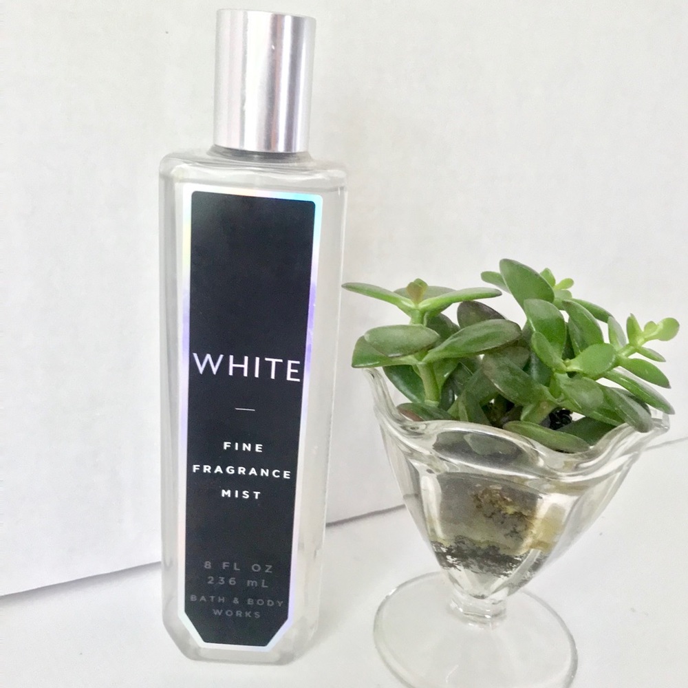 Bath & Body Works: White Fine Fragrance Mist